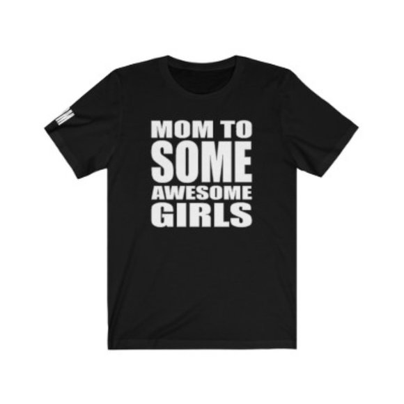 SBC Mom to Girls Short Sleeve Graphic Tee - Picture 6 of 8
